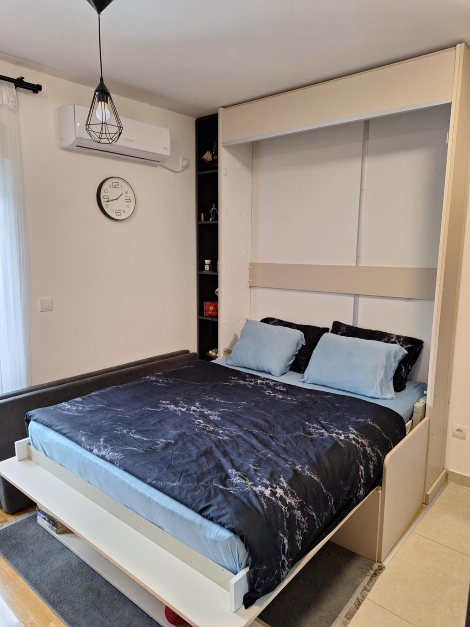 Apartment Studio-apartman ,,issa,,